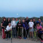 Comenzando Marcha Nórdica a la luz de la Luna